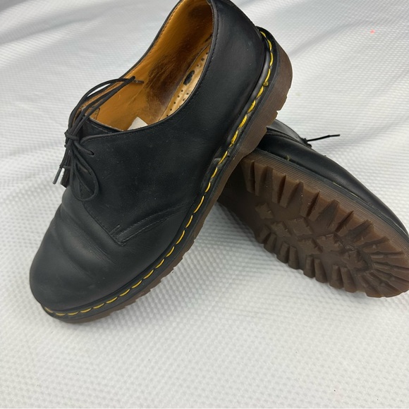 Dr. Martens